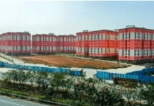 ప్రభుత్వ ఇసుక ప్రైవేట్ బిల్డర్ల పాలు: కాంట్రాక్టర్ల అక్రమాలపై విచారణ జరపాలి.