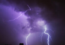 “⚡ ఉరుములు మెరుపులతో వర్షం బీభత్సం… జాగ్రత్తగా ఉండండి!” AP