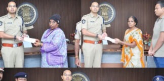 మరణించిన హోంగార్డుల కుటుంబాలకు అండగా పోలీస్ శాఖ.