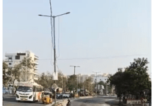 మియాపూర్లో మంజీరా పైప్లైన్ లీక్.. బాచుపల్లి రోడ్డు జలమయం