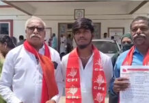 పుంగనూరు: తాసిల్దార్ కు వినతి పత్రం ఇచ్చిన సిపిఐ నాయకులు