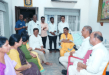 ఎమ్మెల్యే జిఎంఆర్ను పరామర్శించిన హరీష్ రావు బృందం |