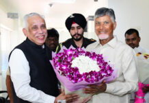 లోక్భవన్ కు వెళ్లిన ముఖ్యమంత్రి చంద్రబాబు నాయుడు