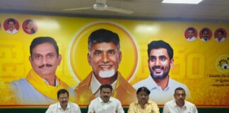 రాజకీయాల్లో జగన్ ఓ జోకర్ – గురునాథం.