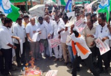 జనం మెచ్చిన నాయకుడు: ఎర్రకోట రాజీవ్ రెడ్డి