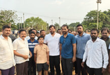 శ్రీరాంపూర్ ప్రగతి స్టేడియం లో మార్నింగ్ వాక్ చేసిన పెద్దపల్లి ఎంపీ గడ్డం వంశీ కృష్ణ