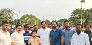 శ్రీరాంపూర్ ప్రగతి స్టేడియం లో మార్నింగ్ వాక్ చేసిన పెద్దపల్లి ఎంపీ గడ్డం వంశీ కృష్ణ