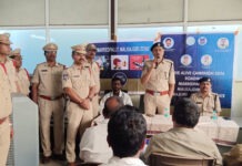 “మారేడ్పల్లి పీఎస్లో ‘Arrive Alive’.. డీసీపీ శ్రీధర్ గోల్డెన్ అవర్ ప్రాధాన్యం”