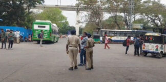 “సమ్మే హారన్ “స్తంభించిన చక్రం.. డిపోలకే బస్సులు!”