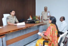 మదనపల్లి: ప్రజా సమస్యల పరిష్కారానికి ప్రాధాన్యత: ఎస్పీ.