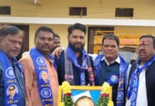 అంబేద్కర్ విగ్రహం: తిరిగి ప్రతిష్టించకపోతే కేసులు – బక్కి వెంకటయ్య.|