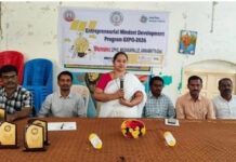 వ్యవస్థాపకులుగా విద్యార్థులు ఎదగాలి: ఏపీసీ అనురాధ.