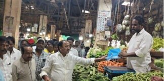 ప్లాస్టిక్ నిషేదించాలి పకృతిని కాపాడాలి – చీరాల ఎమ్మెల్యే కొండయ్య