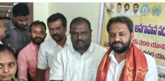 చేనేత నేతన్నలకు ఉచిత విద్యుత్: ఎమ్మెల్యే షాజహాన్ భాష ప్రకటన.