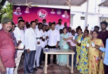 మర్రి రాజశేఖర్ రెడ్డి చేతుల మీదుగా లేబర్ కార్డుల పంపిణీ.|