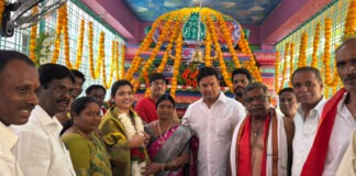 “ఆదర్శ్ నగర్ మైసమ్మ ఆలయంలో ఎమ్మెల్యే పూజలు”.|