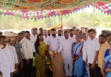 వరి ధాన్యం కొనుగోలు కేంద్రాన్ని ప్రారంభించిన నర్సంపేట ఎమ్మెల్యే దొంతి మాధవ రెడ్డి గారు….