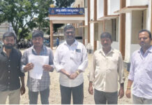 మదనపల్లి: రైతులకు లక్షల్లో మోసం… ఎస్పీకి ఫిర్యాదు.