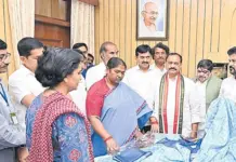 ఆసిఫాబాద్లో ఘనంగా ‘ఇందిరా మహిళా శక్తి’ చీరల పంపిణీ