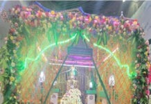 పుంగనూరు: ప్రత్యేక పుష్పాలతో నూర్షావలి బాబా “దర్గా”