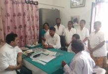 విధులలో నిర్లక్ష్యం షోకాజ్ నోటీసులు జారీ