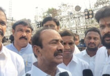 “జింఖానా గ్రౌండ్స్లో భక్తి తరంగం.. యువతకు సంస్కృతి సందేశం ఇచ్చిన ఈటల రాజేందర్.|