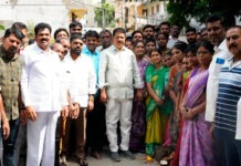 భరత్ నగర్లో రూ.14 లక్షల పైప్లైన్ పనులకు ఎమ్మెల్యే మాధవరం కృష్ణారావు శంకుస్థాపన