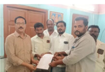పుంగనూరు అలాంటి వారిపై చర్యలు తీసుకోవాలి: రైతులు