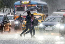 Bengal Weather Split: Kolkata Swelters, North Faces Rain