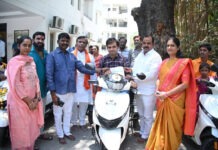 వికలాంగుల సంక్షేమ శాఖ ఆధ్వర్యంలో, ఇందూరులో వికలాంగులకు ప్రత్యేక బ్యాటరీ వాహనl పాంపిని