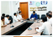 కైతలాపూర్ డబుల్ బెడ్రూమ్ ఇళ్ల కేటాయింపుపై ఎమ్మెల్యే మాధవరం డిమాండ్