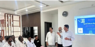 ఓటర్ల జాబితాలో అక్రమాలపై అప్రమత్తంగా ఉండాలి: నిసార్ అహమద్