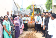 రూ.55 లక్షలతో 8 సీసీ రోడ్ల నిర్మాణానికి శంకుస్థాపన.|