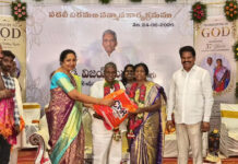 కనిగిరి MBR ఫంక్షన్ హాల్లో విజయ్ కుమార్ పదవీ విరమణ సన్మానం|