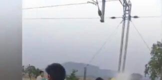 పెద్దపల్లి : పట్టాలు తప్పిన ట్రైన్….!