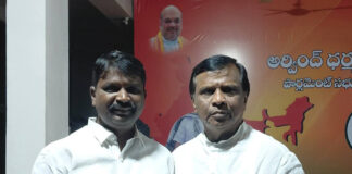 ఎంపీ అరవింద్, ఎమ్మెల్యే ధన్పాల్ను కలిసిన కార్పొరేటర్|