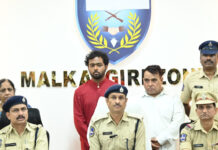 “2BHK మోసగాళ్ల ఆటకట్టించాం: డీసీపీ శ్రీధర్”|