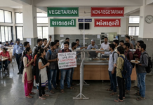 Tense Standoff at Gujarat College Over Veg/Non-Veg Food