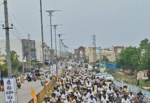 లక్కిరెడ్డిపల్లి: యనమల మదన్మోహన్ ఆధ్వర్యంలో భారీ బైక్ ర్యాలీ|