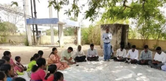 పెద్దపల్లి : పిల్లలు ప్రభుత్వ స్కూల్లోనే చేర్పిస్తాం.. గ్రామస్తుల నిర్ణయం…!