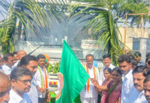 నూతన బస్సు సర్వీసు ప్రారంభించిన ఎమ్మెల్యే గండ్ర సత్యనారాయణ రావు