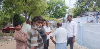 8వ వార్డులో విస్తృత పర్యటన నిర్వహించిన కార్పొరేటర్ మేకల రామ్