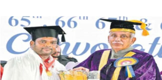 మంత్రి లోకేశ్ ఓఎస్డీకి ఎస్వీయూ నుంచి రెండు స్వర్ణ పతకాలు.