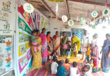 చిన్నారుల అక్షరాభ్యాసం, ఏకరూప దుస్తుల పంపిణీ