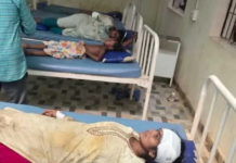 మారేడుమిల్లి ఘాట్ రోడ్డులో ప్రమాదం: 20 మందికి తీవ్ర గాయాలు