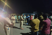 రహదారి భద్రతే లక్ష్యం… నిబంధనలకు విరుద్ధంగా అమర్చిన ఎల్ఈడీ లైట్లను తొలగిస్తున్న ప్రకాశం & మార్కాపురం జిల్లా పోలీసులు
