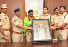 ఏఆర్ డీఎస్పీ రామకృష్ణకు పోలీసుల ఘన వీడ్కోలు.