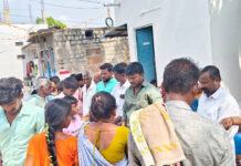 నందవరంలో శ్రీ మాతా బంగారమ్మ దేవాలయం ఆధ్వర్యంలో అన్నదానం