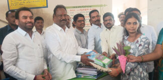 విద్యా ప్రారంభోత్సవంలో ఎమ్మెల్యే గండ్ర సత్యనారాయణ |