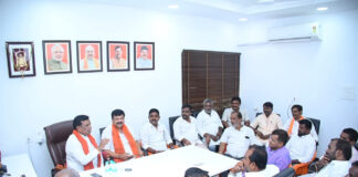 బీజేపీ సమీక్షా సమావేశం: మ్యాపింగ్ తదుపరి కార్యాచరణపై దిశా నిర్దేశం